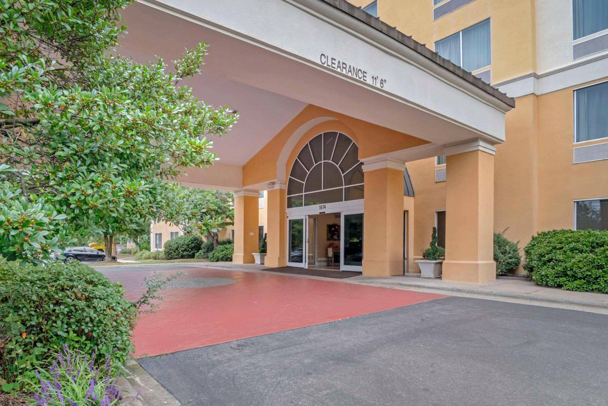 Comfort Suites Gastonia - Charlotte Екстер'єр фото